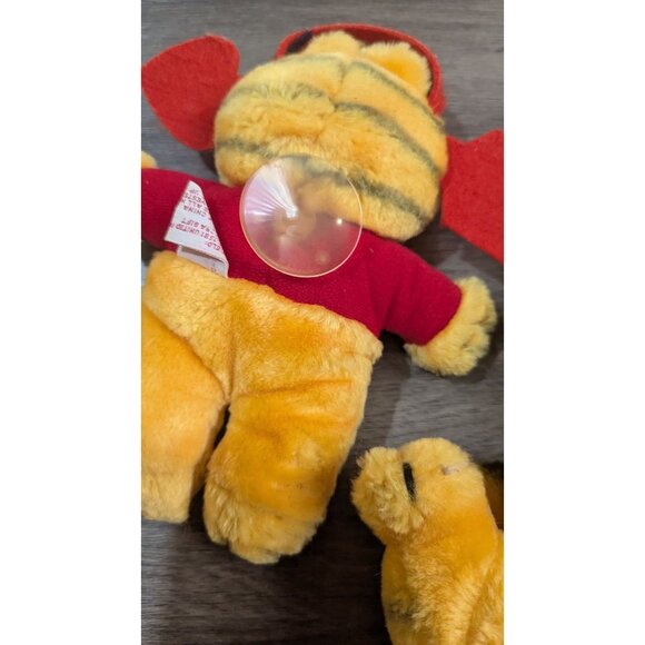 Vintage Garfield Plush Toy Set With Love Struck Valentines Day Theme - Picture 5 of 9
